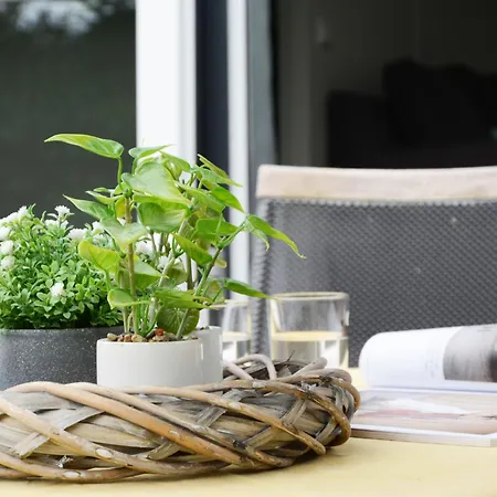 בית נופש Tiny Haus Sonnendeck-2 By Interhome