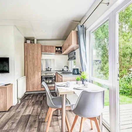 Semesterbostad Tiny Haus Sonnendeck-2 By Interhome *